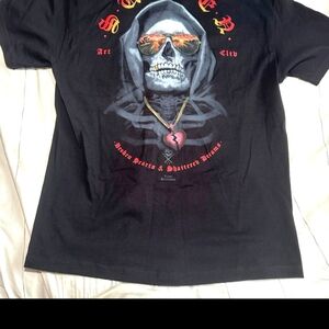 Sullen T-shirt. Broken Hearts and Shattered Dreams. Awesome Shirt. XL